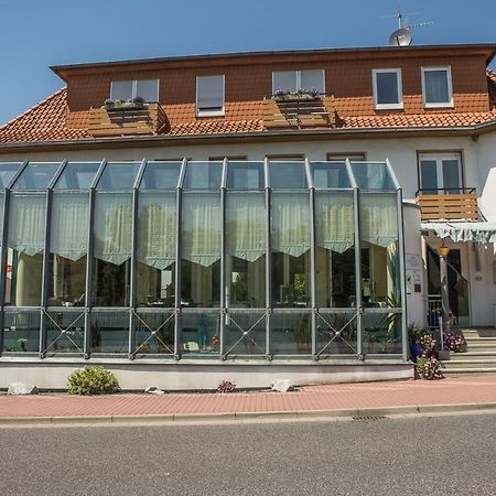 Landhotel Weinrich Naumburg  Exteriör bild
